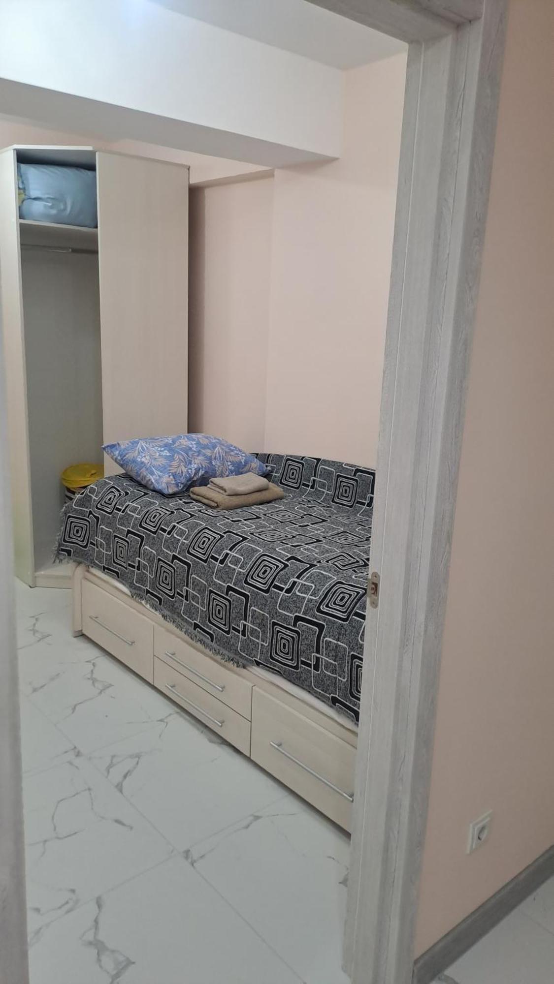 Аэропорт-Номера 24/24 . Leilighet Chisinau Rom bilde