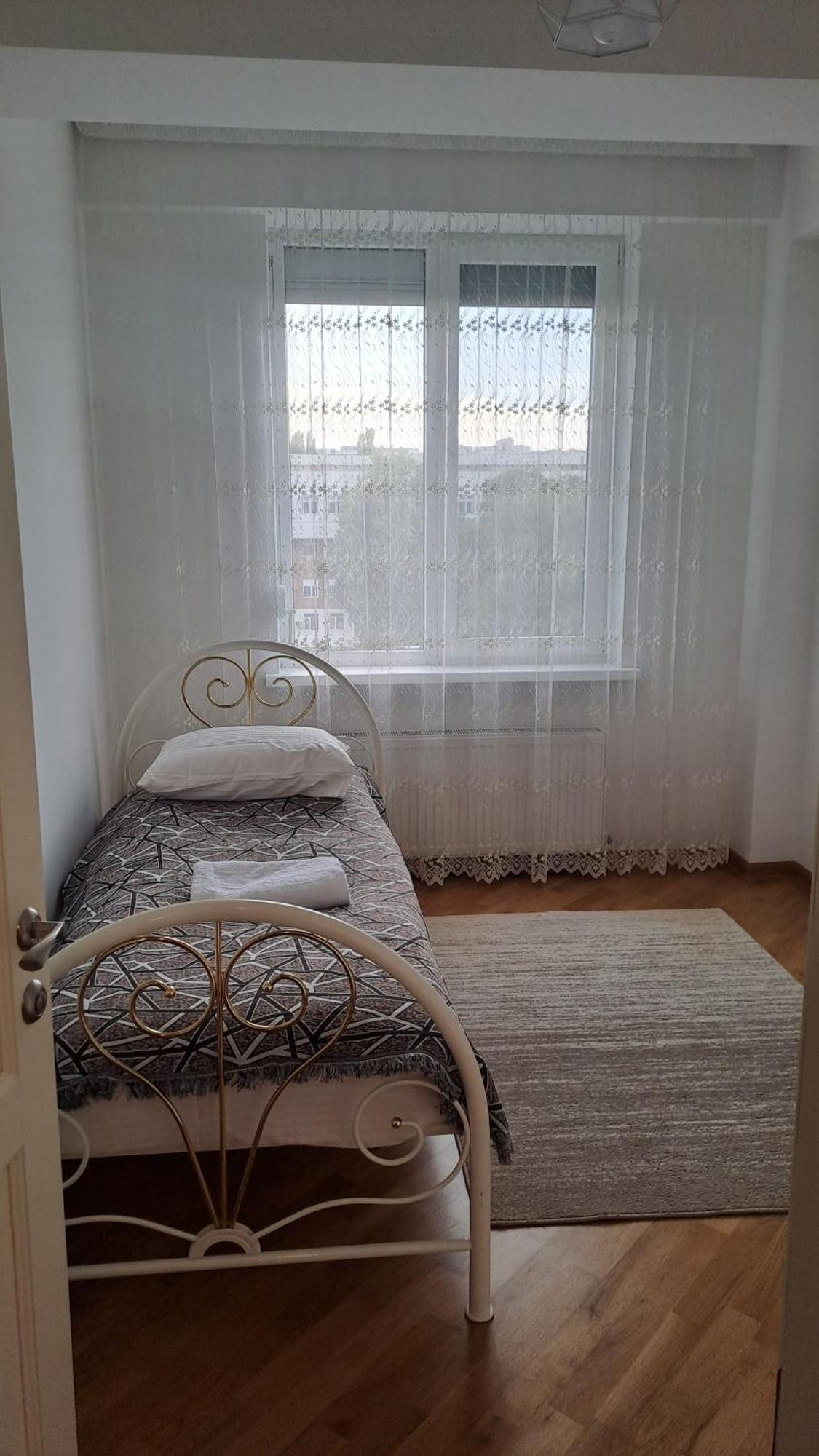 Аэропорт-Номера 24/24 . Leilighet Chisinau Rom bilde